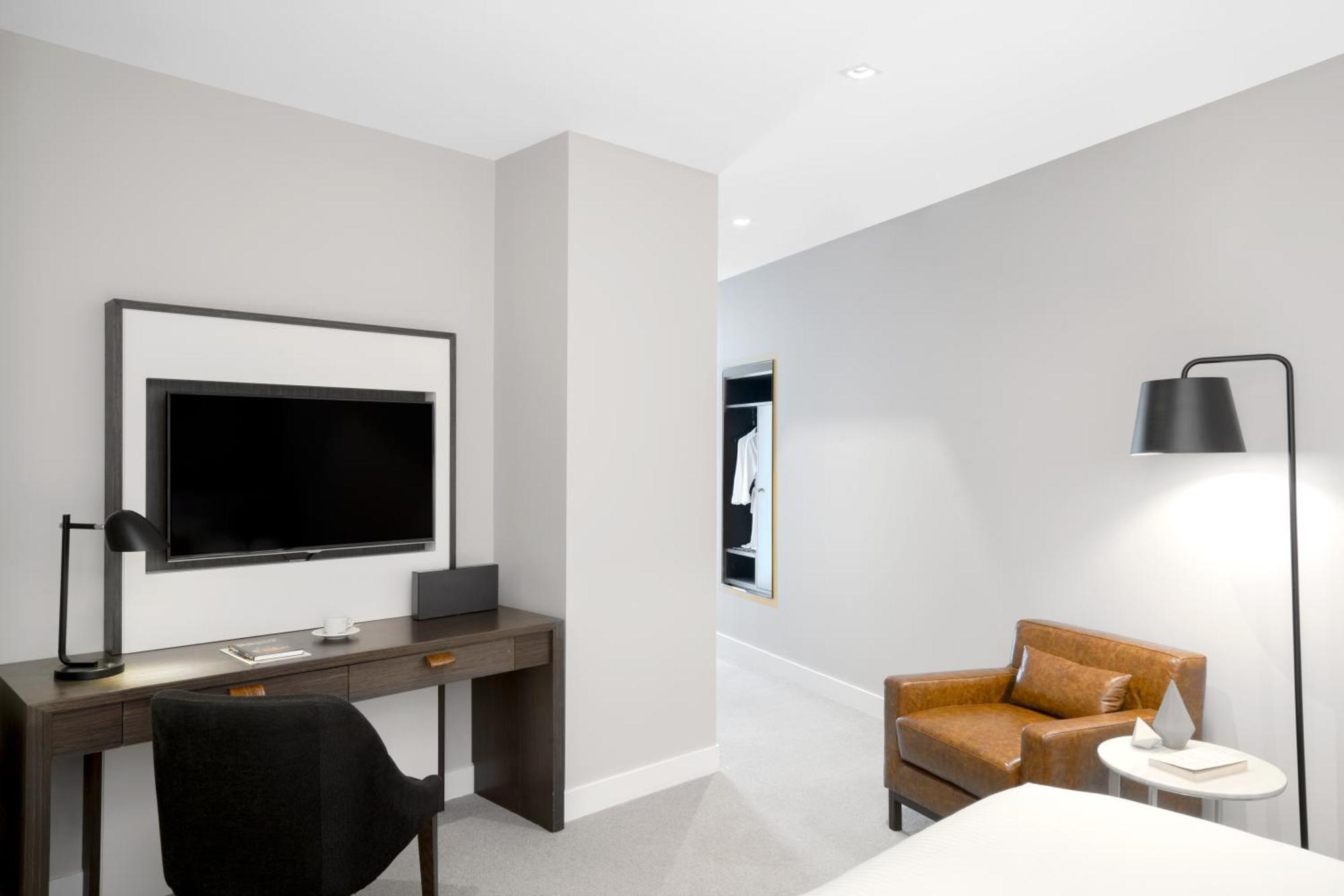 เป็ปเปอร์ ด็อกแลนด์ เมลเบิร์น Hotel ภายนอก รูปภาพ A room at the hotel