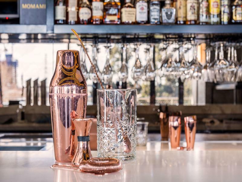 เป็ปเปอร์ ด็อกแลนด์ เมลเบิร์น Hotel ภายนอก รูปภาพ A cocktail shaker
